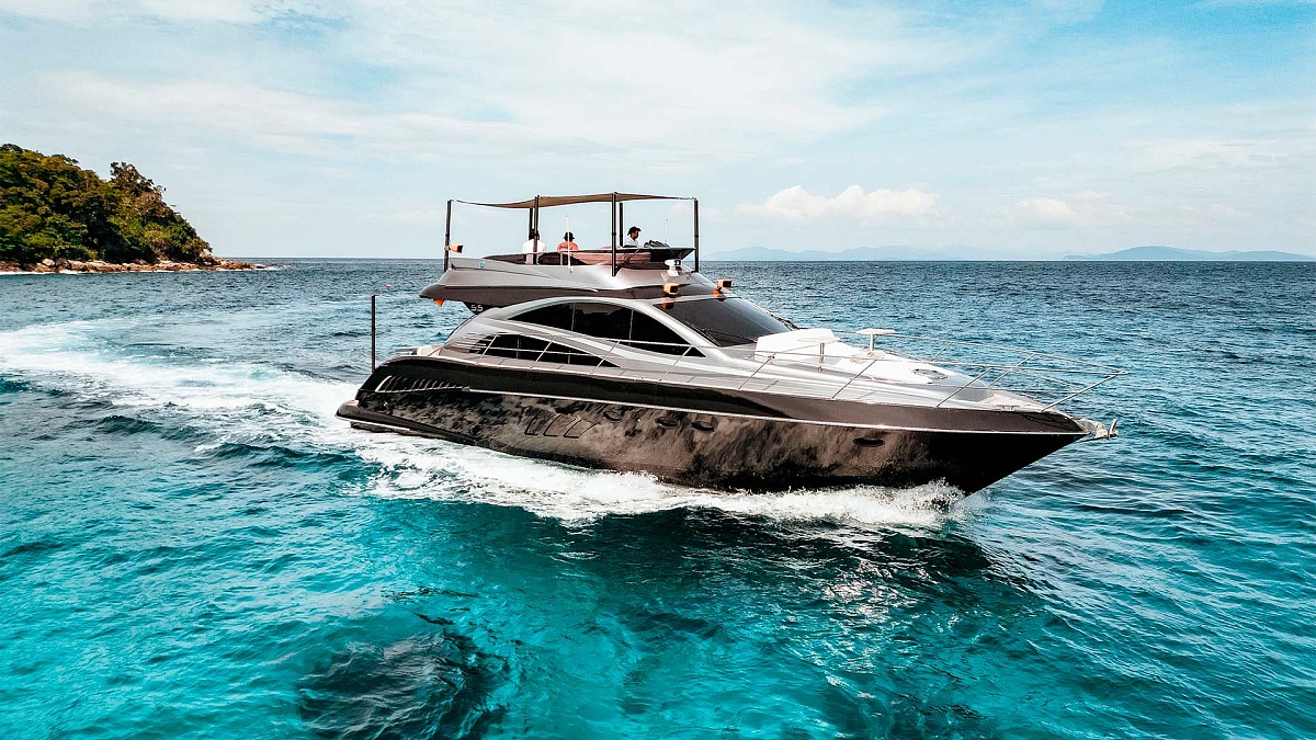 Аренда моторной яхты Azimut 55 Hype на Пхукете